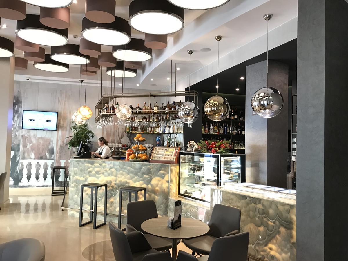 Hotell Colosseo 4*